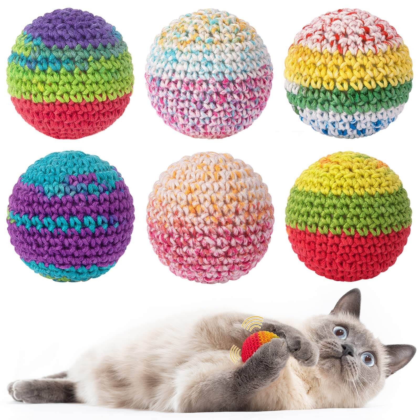 Different types of cat balls available in the market